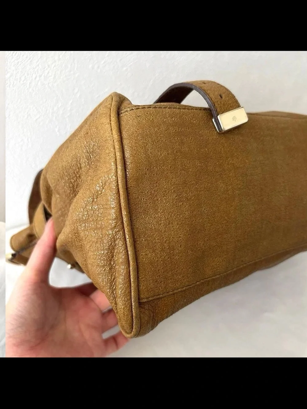 Mulberry Tan Leather Satchel with Gold Hardware